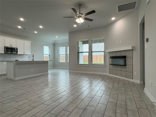 831 Rosebud Trail, Ferris, TX 75125