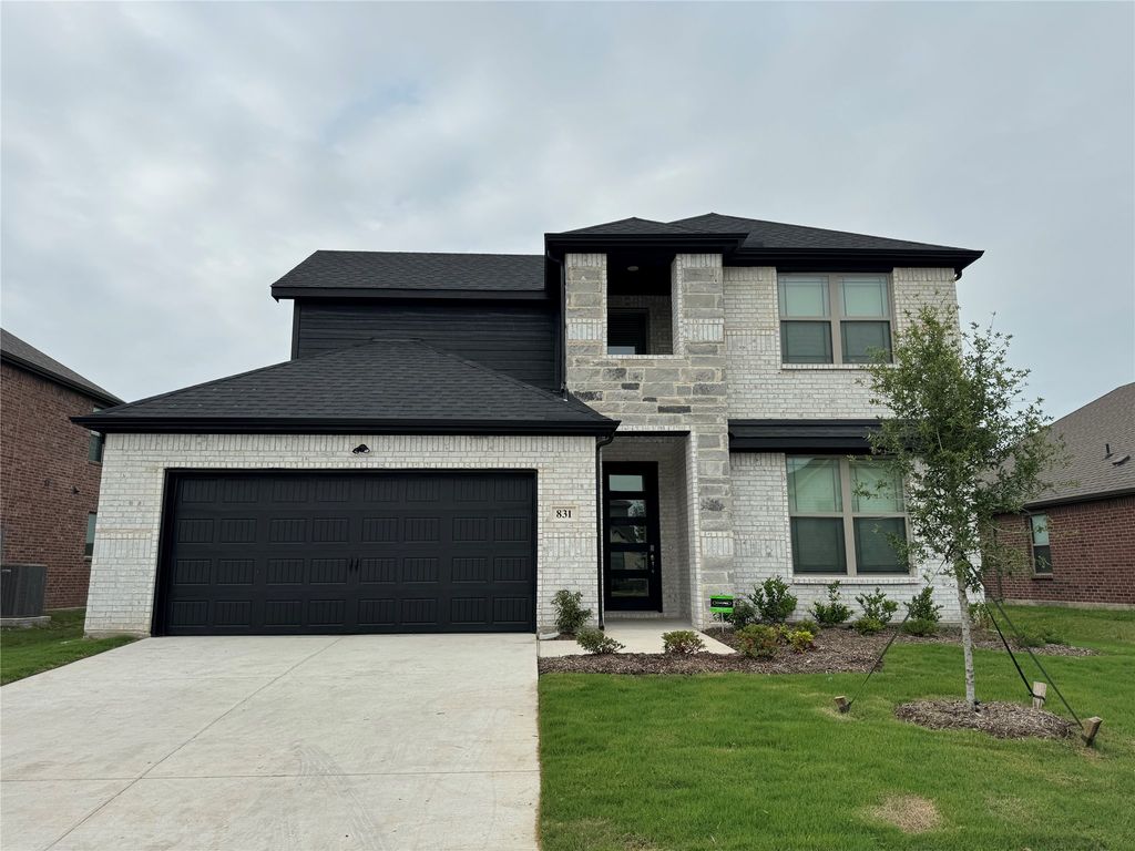 831 Rosebud Trail, Ferris, TX 75125