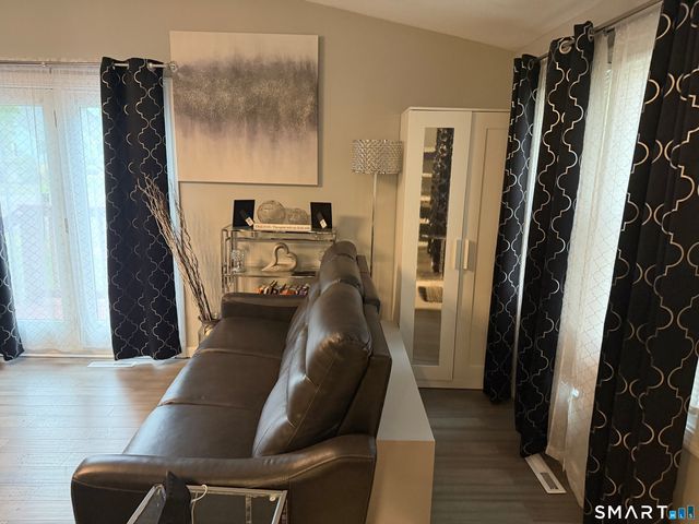 9 Valley View Drive 9, Hamden, CT 06518