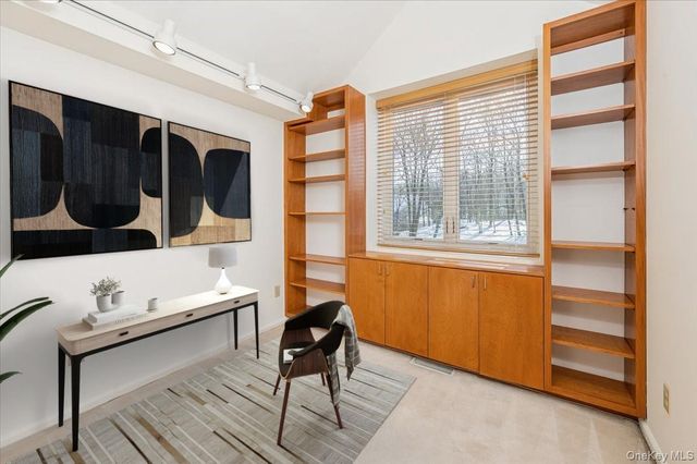 65 Clarewood Drive 65, Hastings-on-hudson, NY 10706