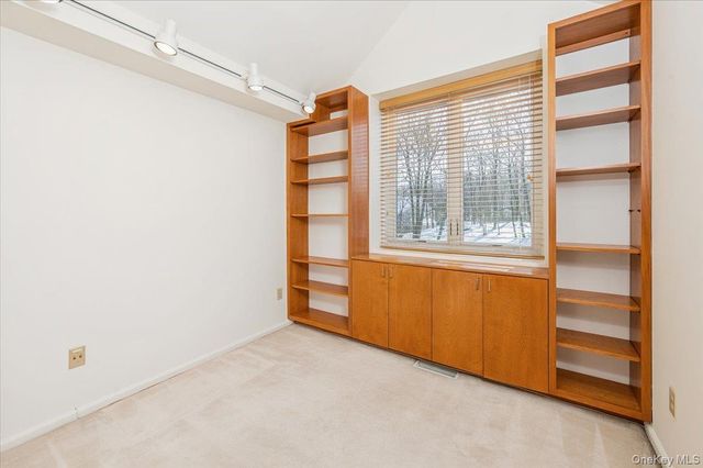 65 Clarewood Drive 65, Hastings-on-hudson, NY 10706