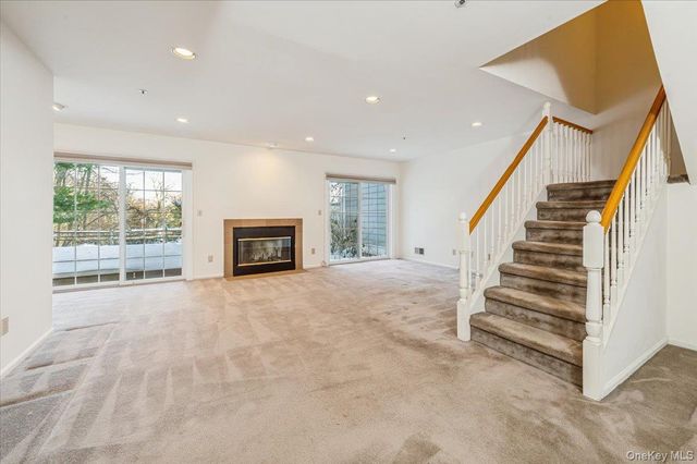 65 Clarewood Drive 65, Hastings-on-hudson, NY 10706