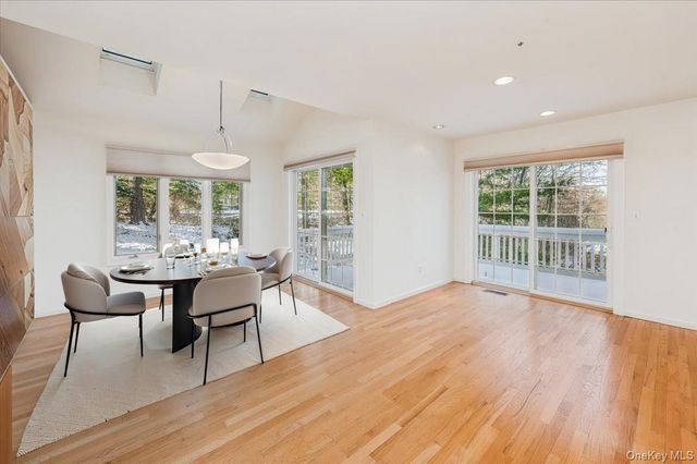 65 Clarewood Drive 65, Hastings-on-hudson, NY 10706