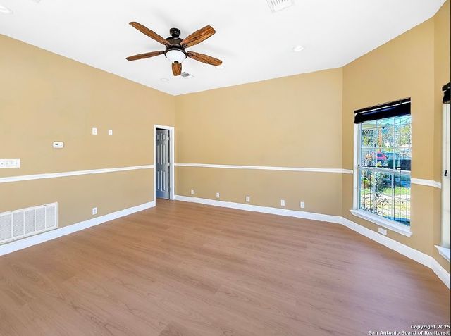 101 Upson, San Antonio, TX 78212