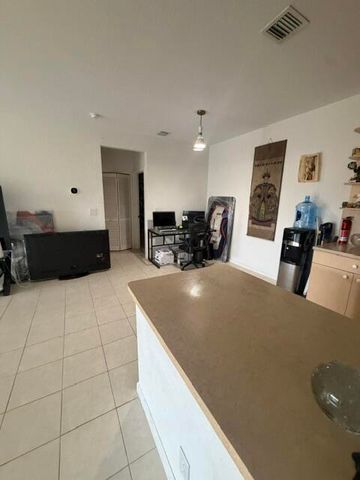 3569 S FOREST HILL Boulevard 106, Palm Springs, FL 33406