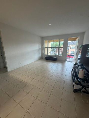3569 S FOREST HILL Boulevard 106, Palm Springs, FL 33406
