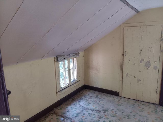 216 BRUNSWICK AVE, Trenton, NJ 08618