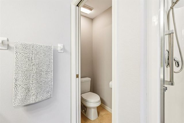 4270 VICENZA DRIVE D40, Venice, FL 34293