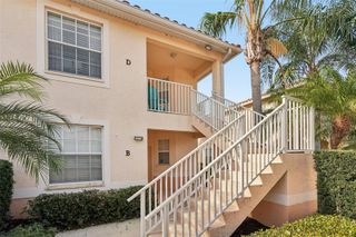 4270 VICENZA DRIVE D40, Venice, FL 34293