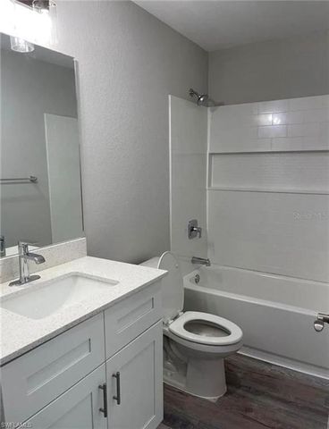 202 NW 25th PL, Cape Coral, FL 33993