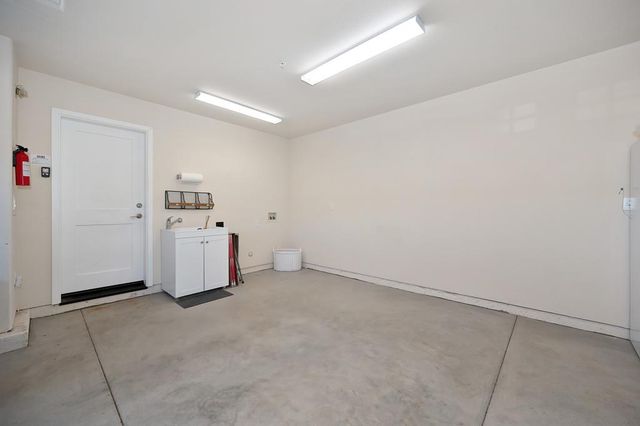 1145 Sunny Creek Ct, Auburn, CA 95603