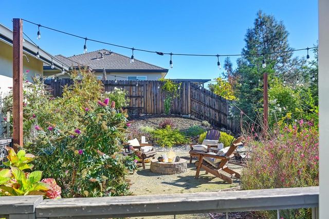 1145 Sunny Creek Ct, Auburn, CA 95603