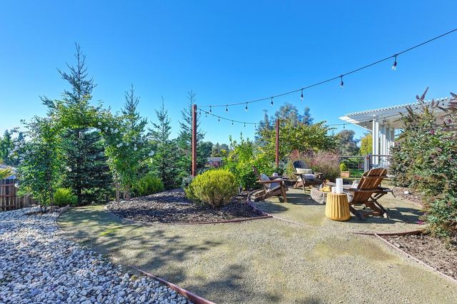 1145 Sunny Creek Ct, Auburn, CA 95603