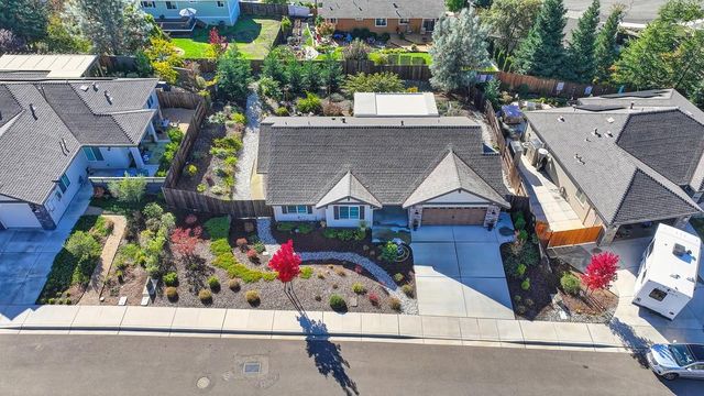 1145 Sunny Creek Ct, Auburn, CA 95603