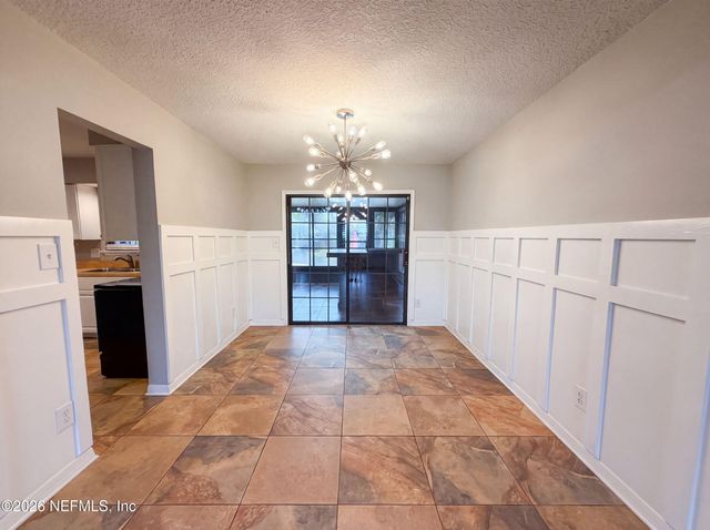 8382 CHASON Road W, Jacksonville, FL 32244