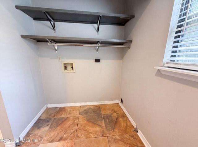 8382 CHASON Road W, Jacksonville, FL 32244