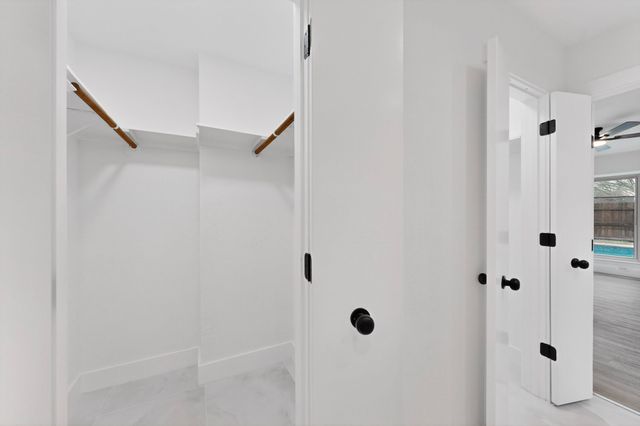 2416 Dalgreen Drive, Plano, TX 75075