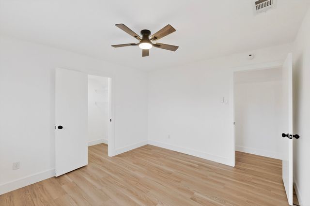 2416 Dalgreen Drive, Plano, TX 75075