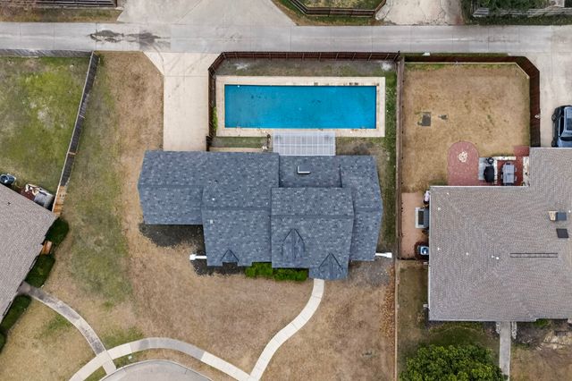 2416 Dalgreen Drive, Plano, TX 75075