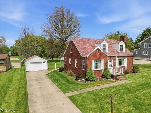8885 Louisville Street, Louisville, OH 44641