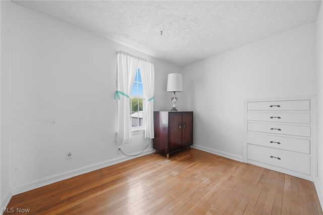 8885 Louisville Street, Louisville, OH 44641