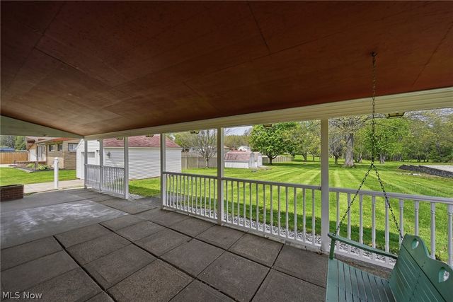 8885 Louisville Street, Louisville, OH 44641