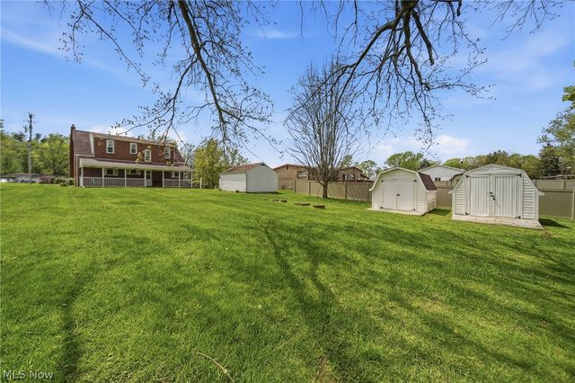 8885 Louisville Street, Louisville, OH 44641
