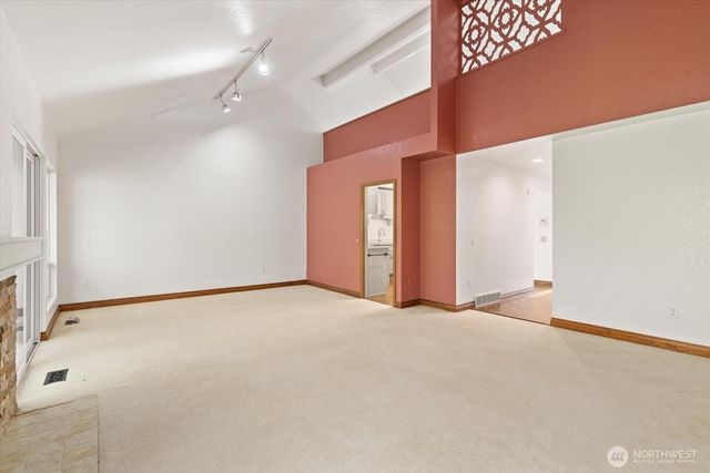 2944 Kennewick Place NE, Renton, WA 98156