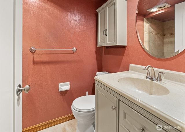 2944 Kennewick Place NE, Renton, WA 98156