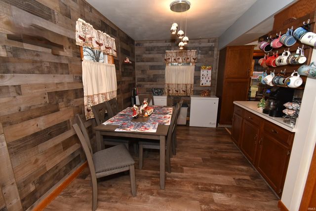 6911 Baldwin Drive E., Battle Ground, IN 47920