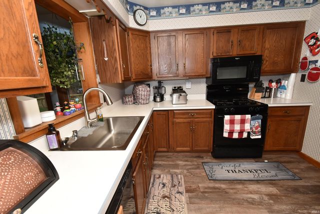 6911 Baldwin Drive E., Battle Ground, IN 47920