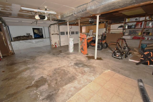 6911 Baldwin Drive E., Battle Ground, IN 47920