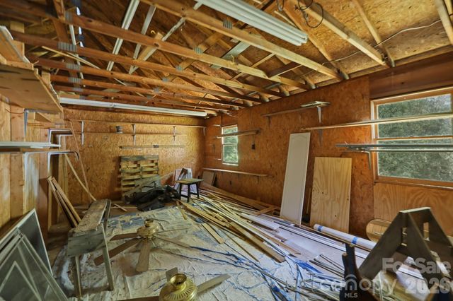 1231 Caldwell Place NW, Lenoir, NC 28645