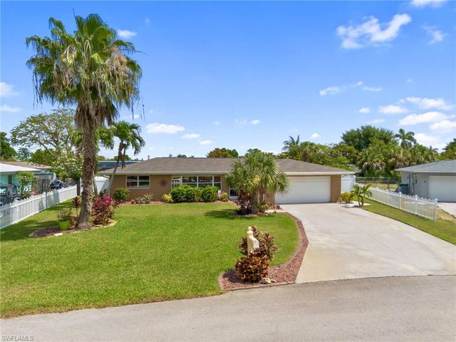 1685 N Hermitage RD, Fort Myers, FL 33919