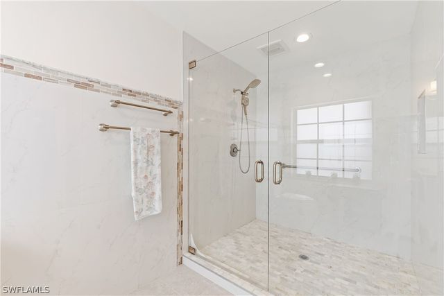 1781 Embarcadero WAY, North Fort Myers, FL 33917