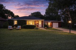 2618 James BOULEVARD, Racine, WI 53403