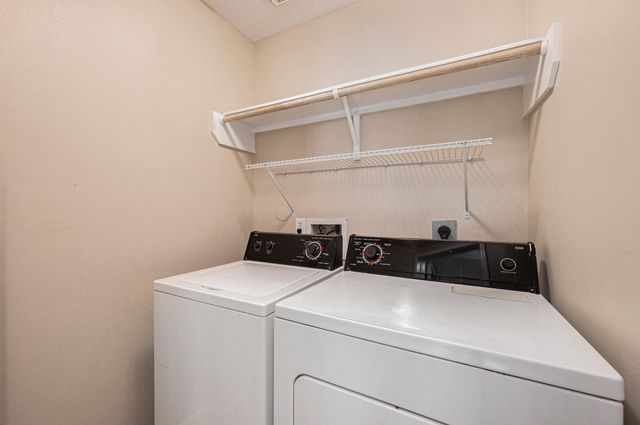 2710 Grants Lake Boulevard E3, Sugar Land, TX 77479