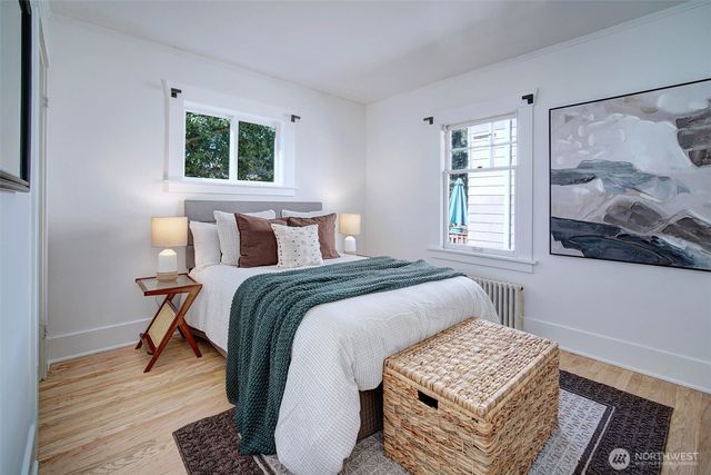 511 N 76th Street, Seattle, WA 98103