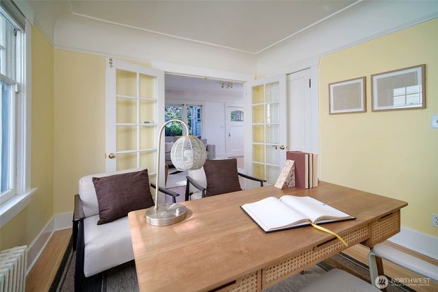 511 N 76th Street, Seattle, WA 98103