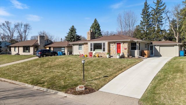 3609 York Avenue N, Robbinsdale, MN 55422