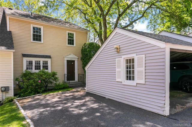402 Carrollwood Drive, Tarrytown, NY 10591