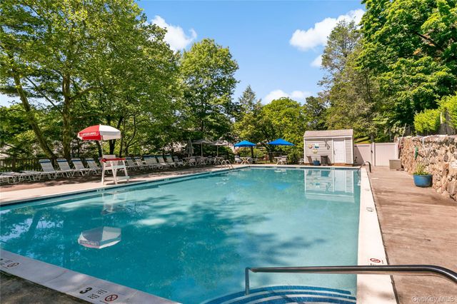 402 Carrollwood Drive, Tarrytown, NY 10591
