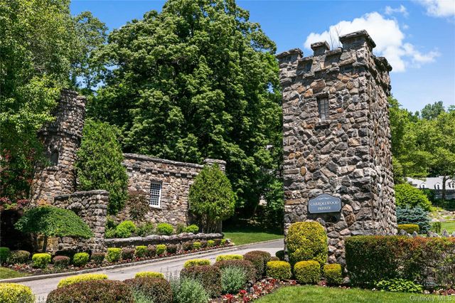 402 Carrollwood Drive, Tarrytown, NY 10591