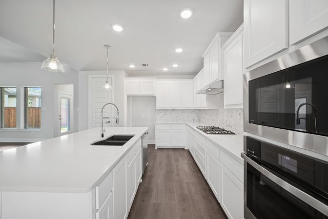 1032 Violet Drive, Crowley, TX 76036