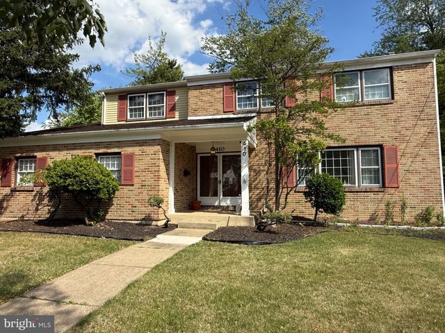 410 QUEEN ANNE RD, Cherry Hill, NJ 08003