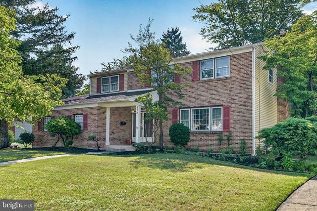 410 QUEEN ANNE RD, Cherry Hill, NJ 08003