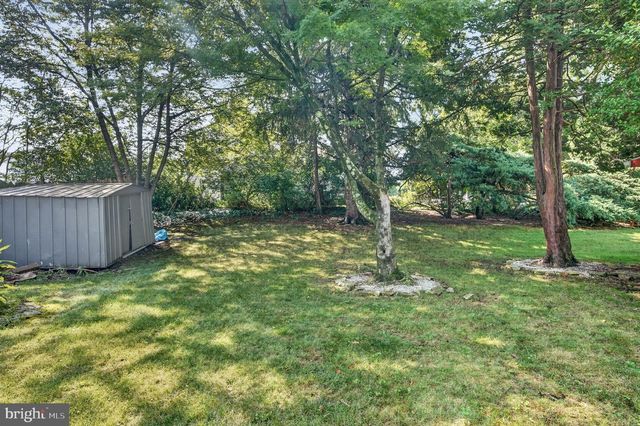 410 QUEEN ANNE RD, Cherry Hill, NJ 08003