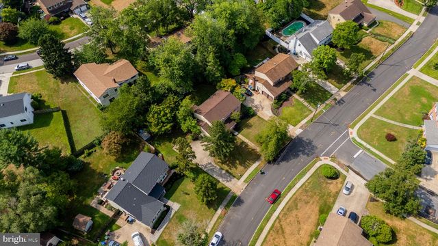 410 QUEEN ANNE RD, Cherry Hill, NJ 08003