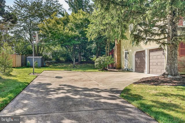 410 QUEEN ANNE RD, Cherry Hill, NJ 08003
