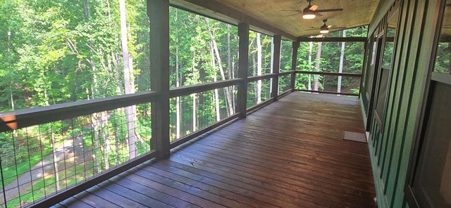 307 Ross Road, Mineral Bluff, GA 30559